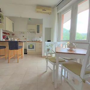 https://il-papavero.hotelitalianriviera.com